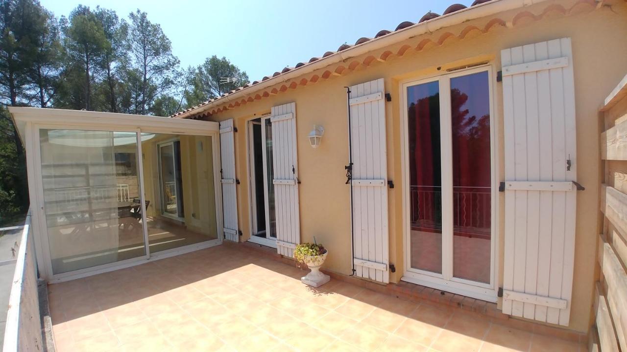 Charmante Maison Climatisee Avec Piscine Draguignan Exteriér fotografie