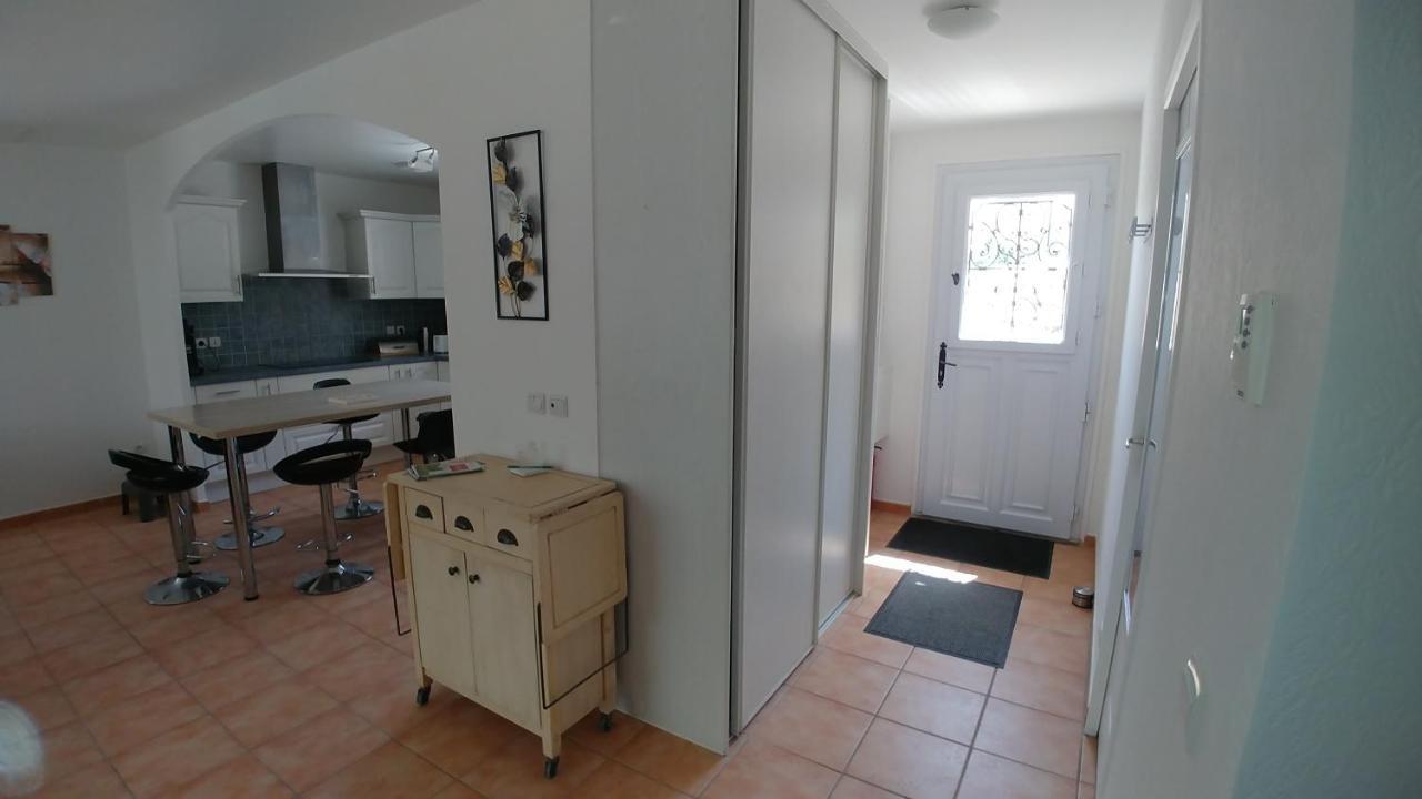 Charmante Maison Climatisee Avec Piscine Draguignan Exteriér fotografie