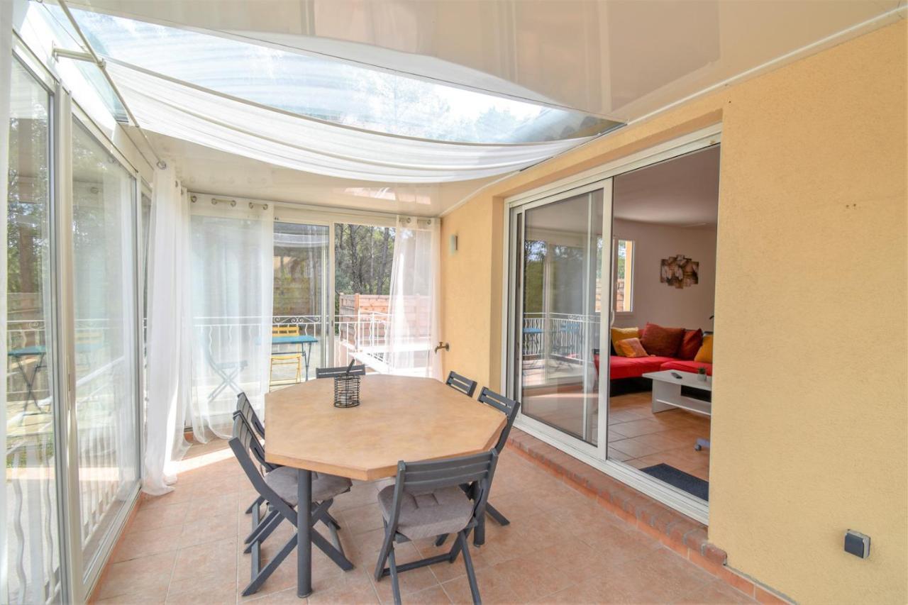 Charmante Maison Climatisee Avec Piscine Draguignan Exteriér fotografie