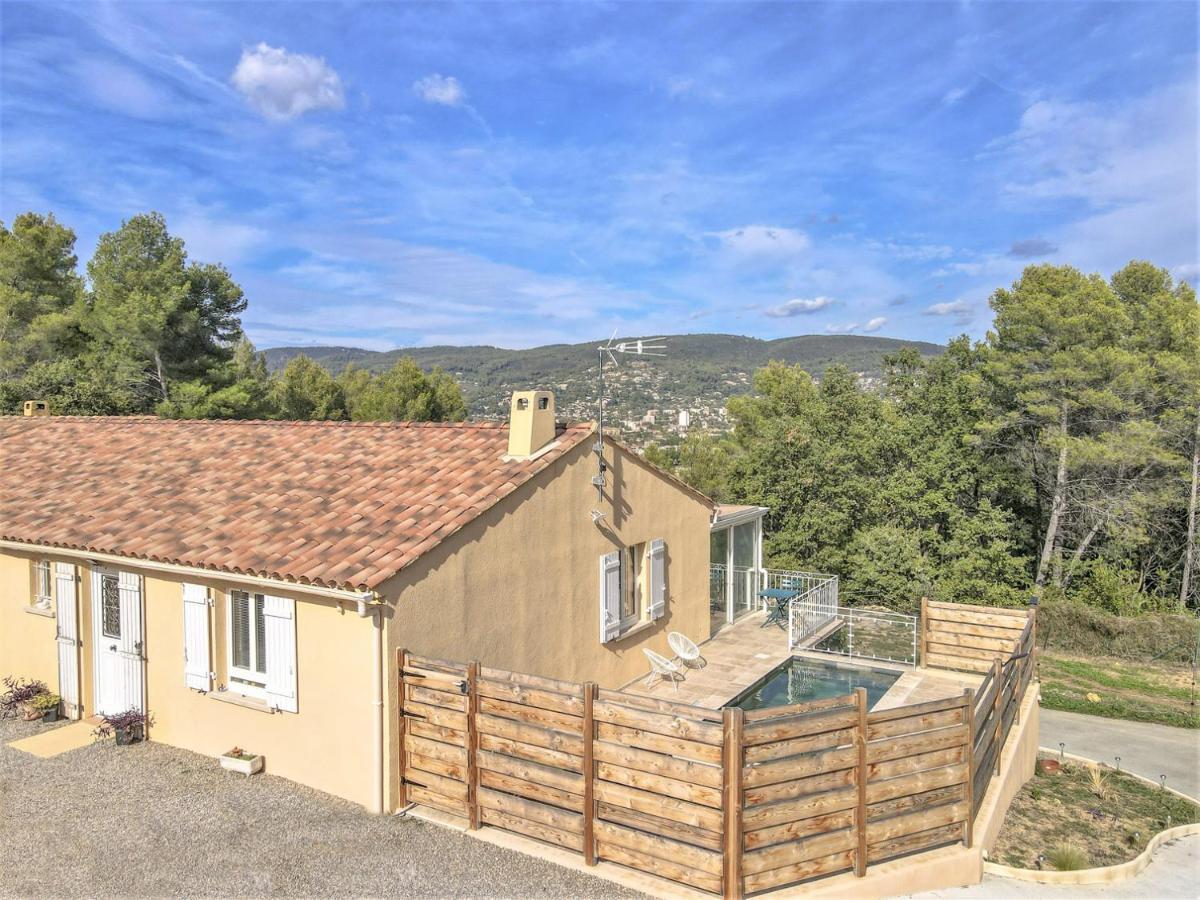 Charmante Maison Climatisee Avec Piscine Draguignan Exteriér fotografie